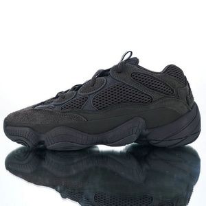 Yeezy sz6-10 black